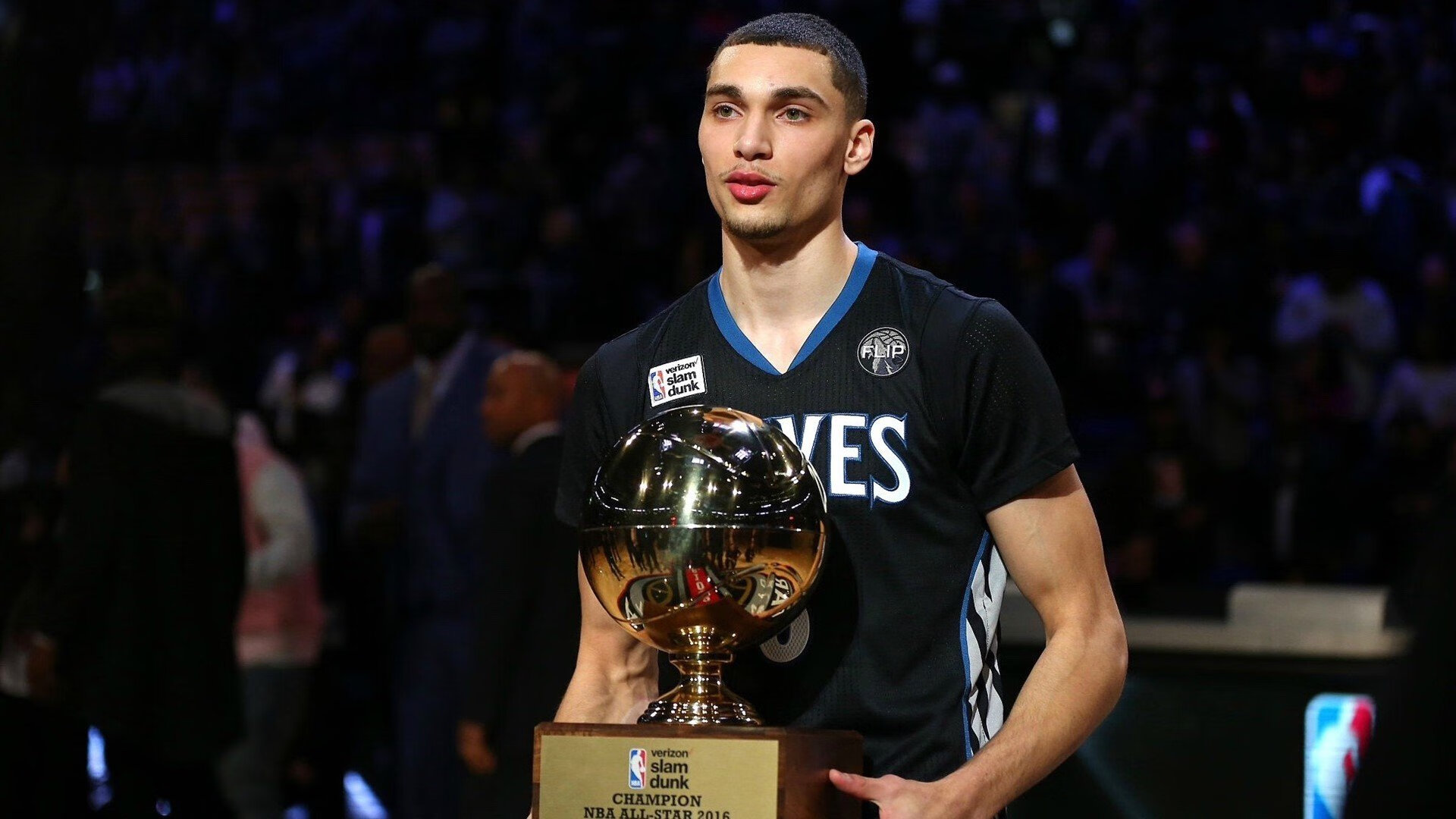 九游体育-Faker新星挺进下一轮表现惊艳，DWG未来可期！